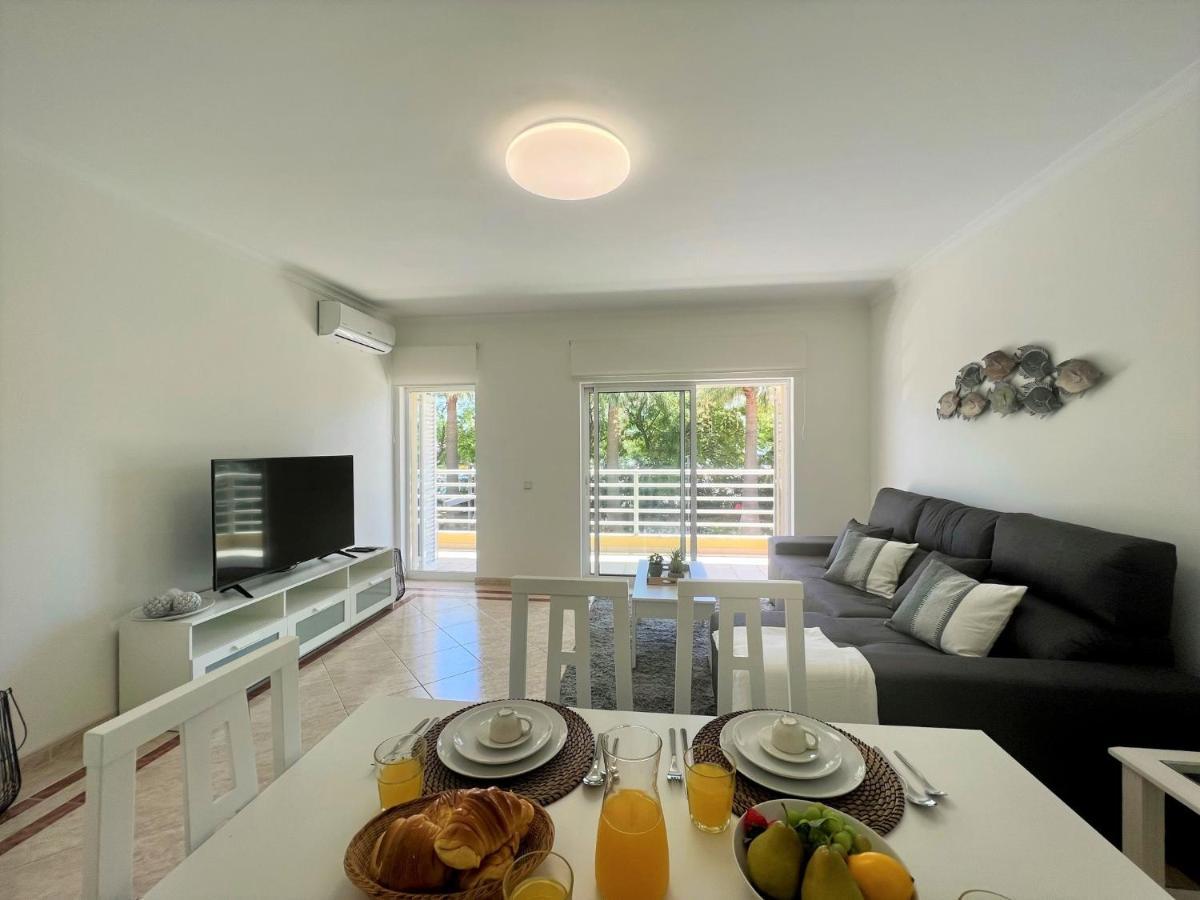 Vilamoura Central 2 With Pool By Homing Esterno foto